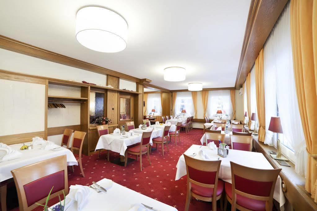 Hotel Krone Niefern-Öschelbronn Zewnętrze zdjęcie